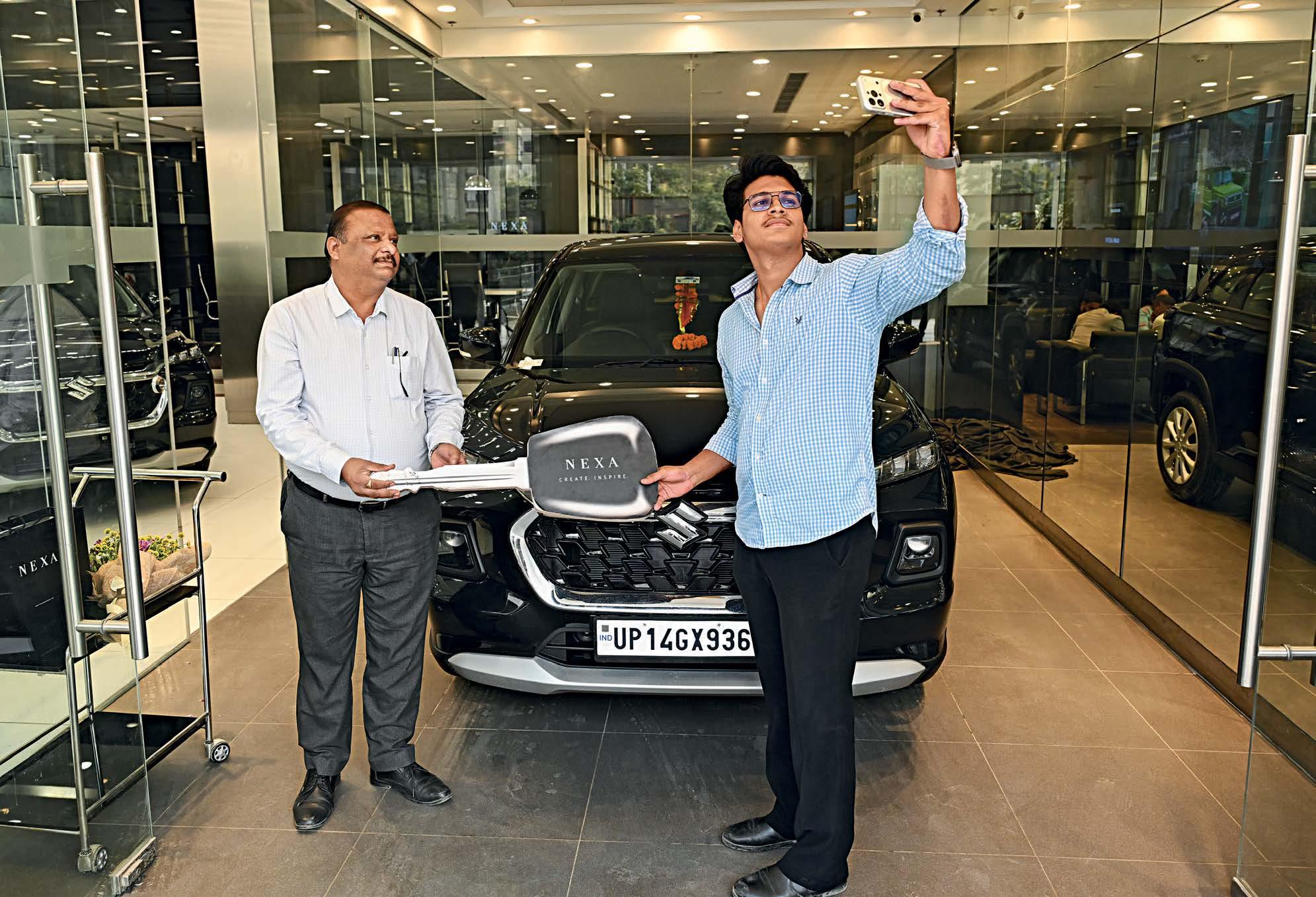 AUTO SALES IN TOP GEAR